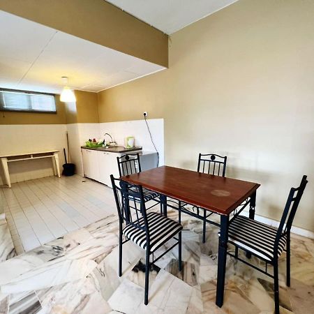 Maya Apartment Bay View Villas بورت ديكسون المظهر الخارجي الصورة