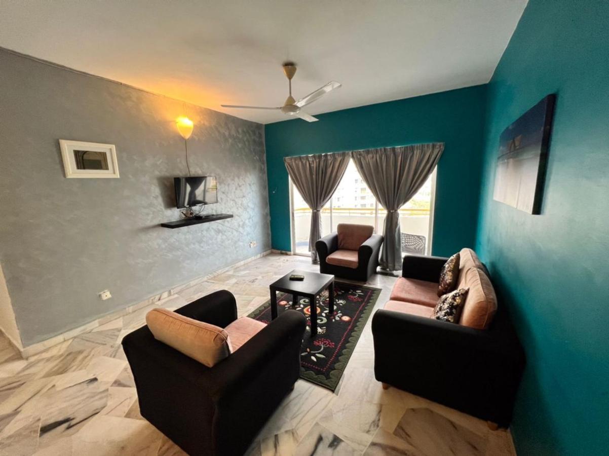Maya Apartment Bay View Villas بورت ديكسون المظهر الخارجي الصورة