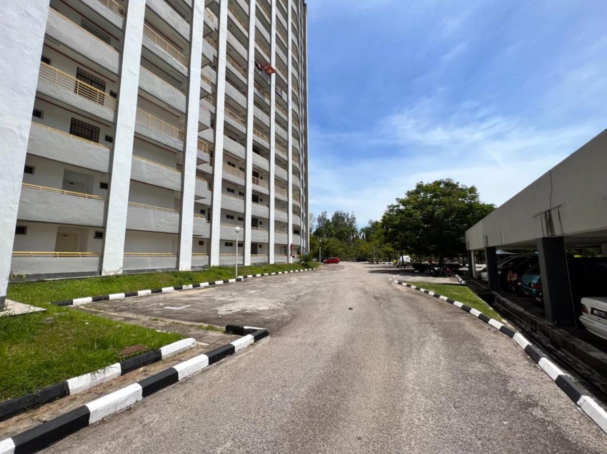 Maya Apartment Bay View Villas بورت ديكسون المظهر الخارجي الصورة
