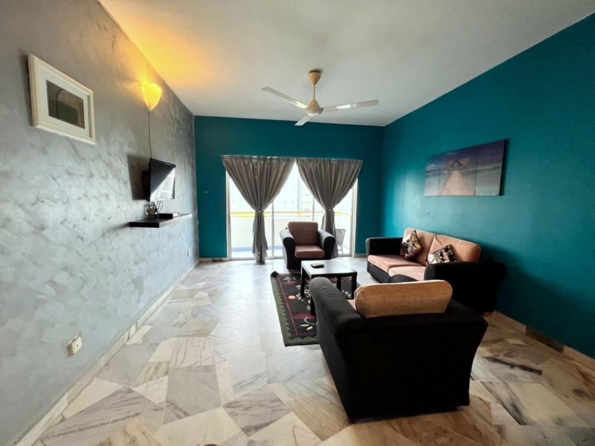 Maya Apartment Bay View Villas بورت ديكسون المظهر الخارجي الصورة