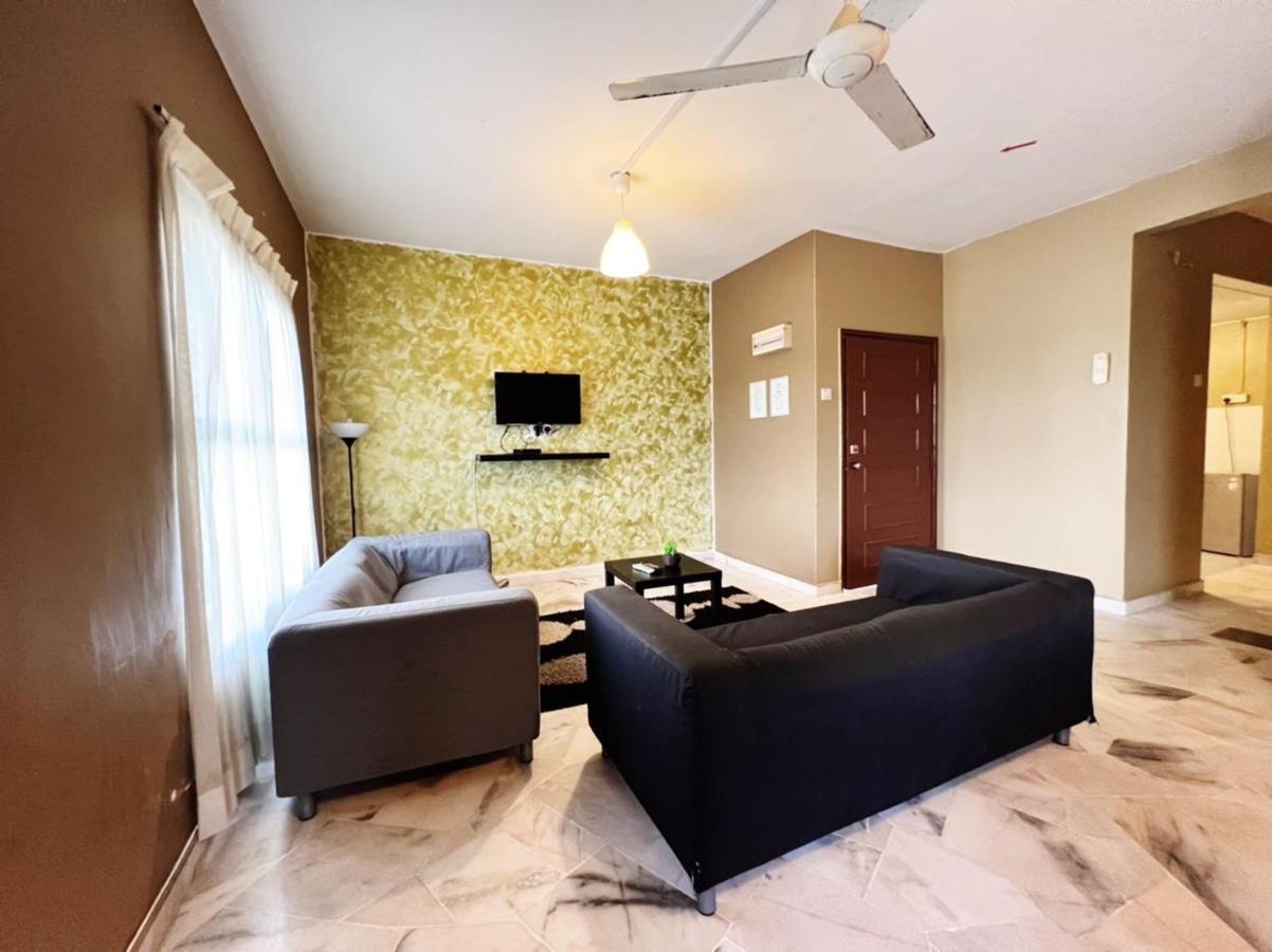 Maya Apartment Bay View Villas بورت ديكسون المظهر الخارجي الصورة